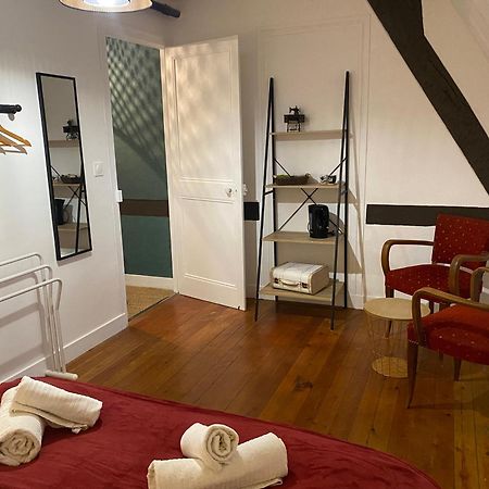 Le Domaine Caribou Bed & Breakfast Sainte-Opportune-la-Mare Exterior photo