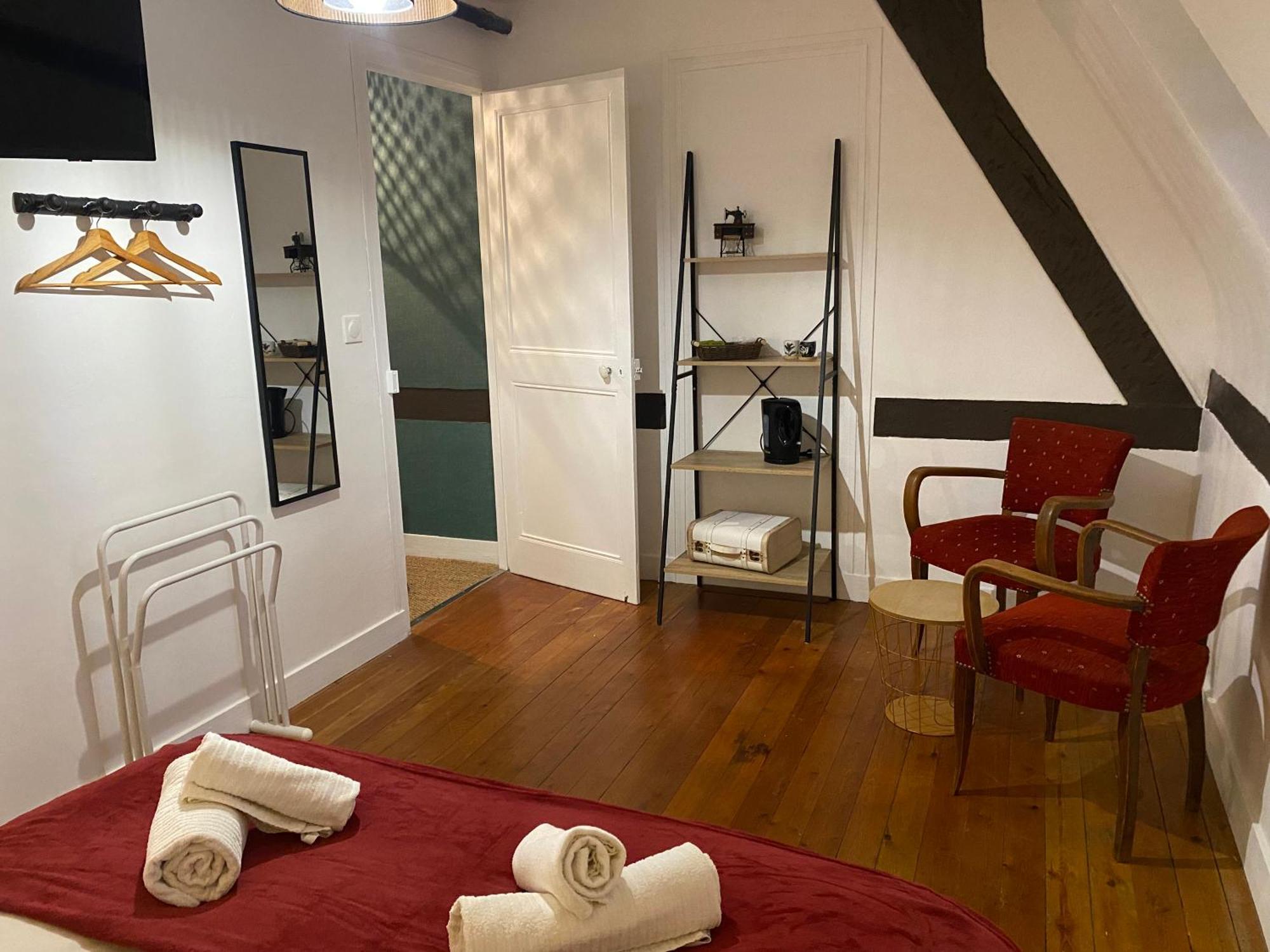 Le Domaine Caribou Bed & Breakfast Sainte-Opportune-la-Mare Exterior photo
